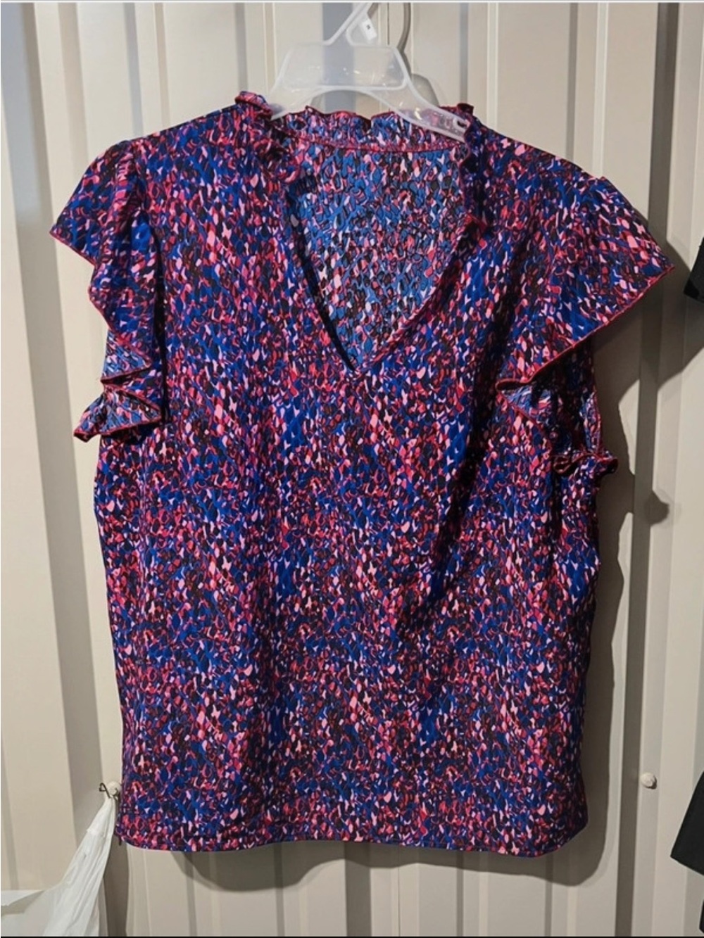 Women's V-Neck Ruffle Sleeve Blouse - Pink & Blue Abstract Print